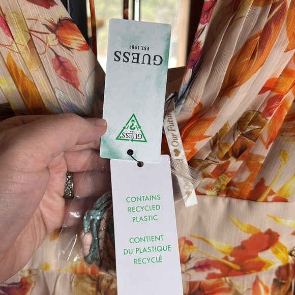 NWT GUESS Gilda Long Floral Sleeveless Maxi Dress Sunset Garden Size Small - Picture 14 of 16